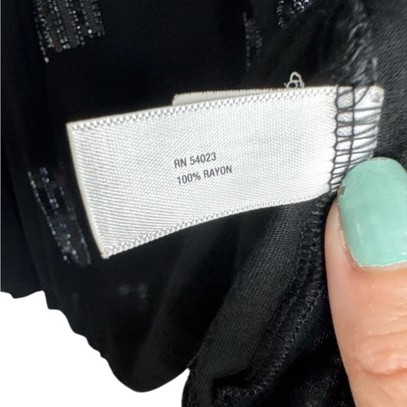 GAP Black Tank Top with Bead Detail - Picture 4 of 6
